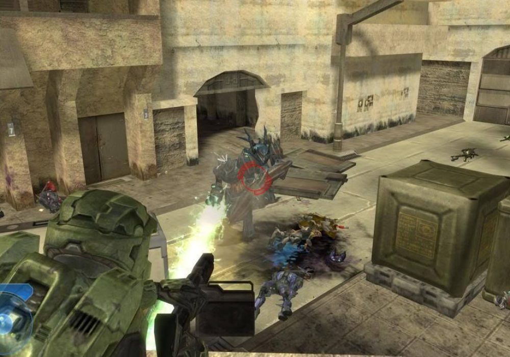 gamescom-2014-halo-2-anniversary-delta-halo-honor-guard-comparison-min